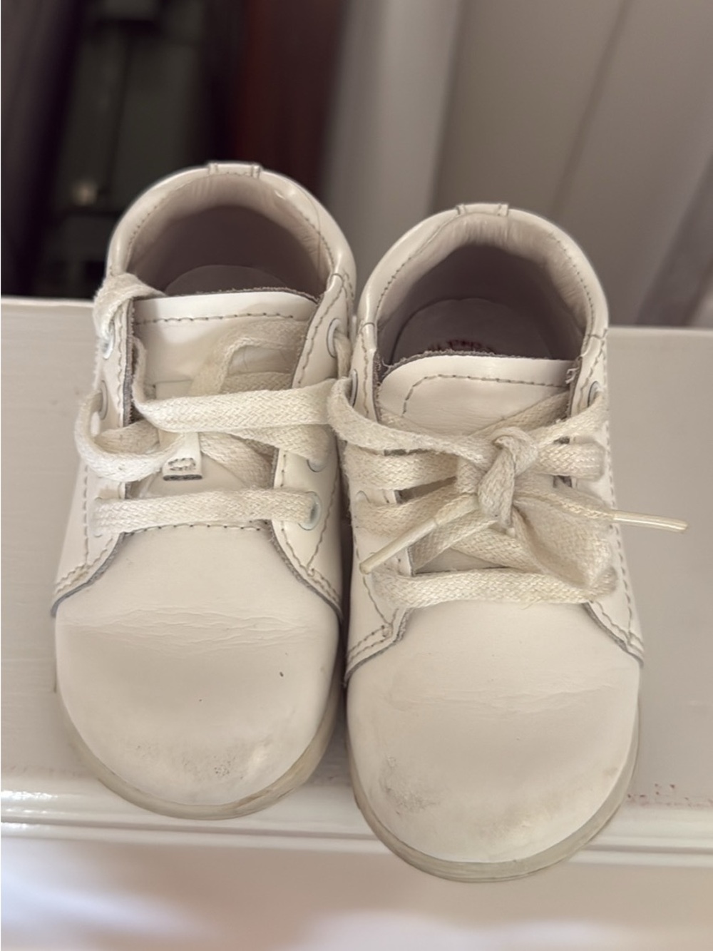 Stride Rite White Leather Toddler Lace-Up Sneakers